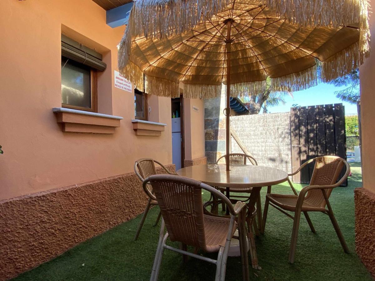 Estudio Con Jardincito Privado Barbacoa Y Piscina Cádiz Exteriör bild
